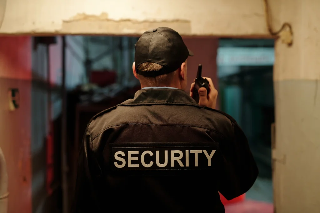 Can Security Guard Services in Houston, TX, Be Customized for Different Business Needs?